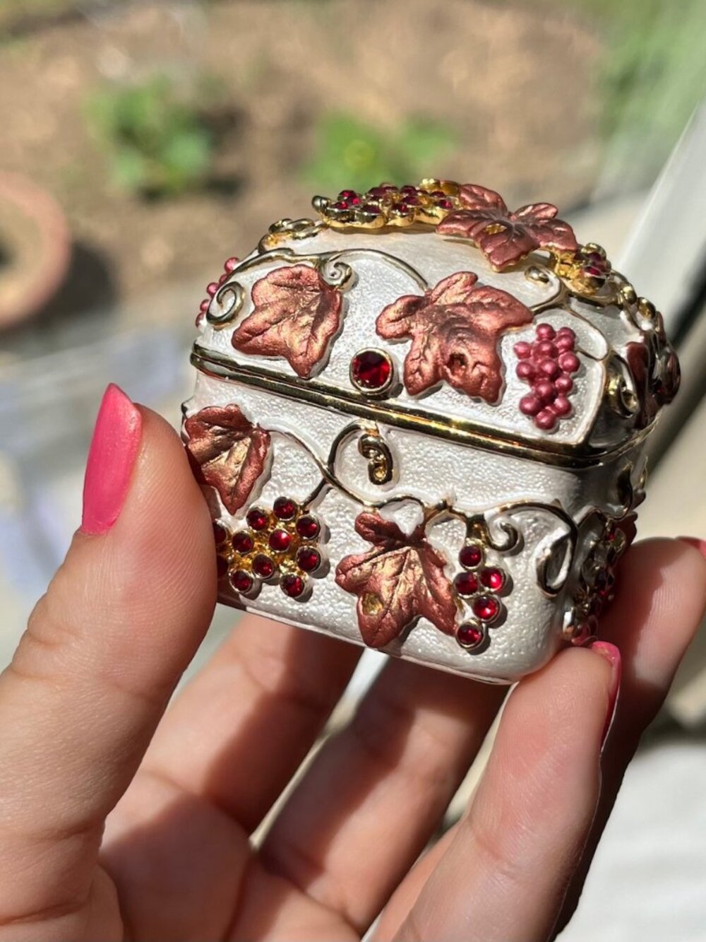 Fitz and Floyd Grapevine Autumn Leaf Trinket Box Collectible Pill Box
